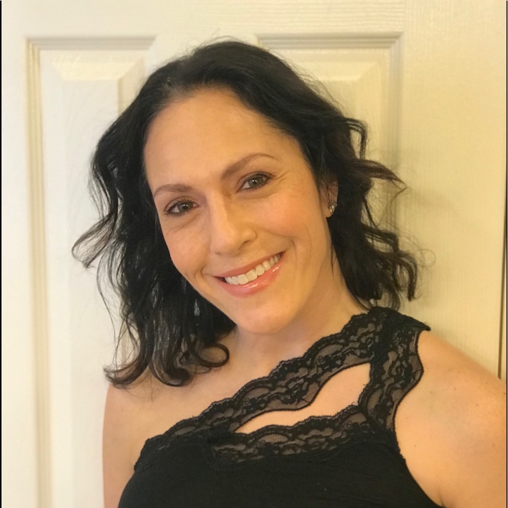 Meet your Posher, Andrea
